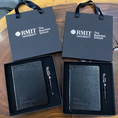 BỘ SỔ TAY RMIT - BỘ SỔ TAY 2 MÓN IN LOGO THEO YÊU CẦU