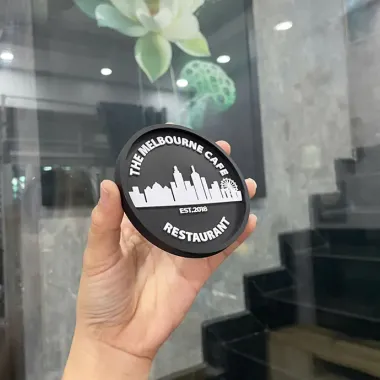 LÓT LY CAO SU IN LOGO - LÓT LY CHỐNG TRƯỢT GIÁ XƯỞNG