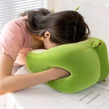 GỐI BÔNG HÌNH TRÁI BƠ THÊU LOGO - QUÀ TẶNG THƯƠNG HIỆU ĐỘC ĐÁO