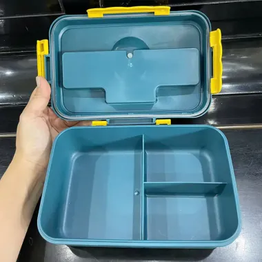 HỘP CƠM CHIA NGĂN IN LOGO – GIẢI PHÁP TIỆN LỢI CHO DÂN VĂN PHÒNG