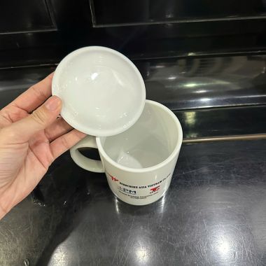 LY SỨ CÓ NẮP IN LOGO - QUÀ TẶNG SỰ KIỆN DOANH NGHIỆP SANG TRỌNG