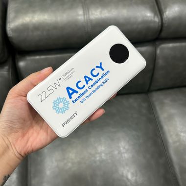 PIN SẠC DỰ PHÒNG IN LOGO - QUÀ TẶNG CÔNG NGHỆ CHO DOANH NGHIỆP