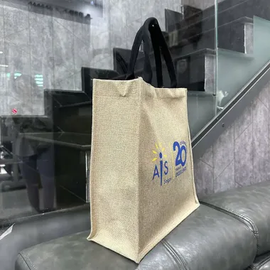 TÚI VẢI ĐAY IN LOGO THEO YÊU CẦU - GIẢI PHÁP QUÀ TẶNG DOANH NGHIỆP XANH, SANG TRỌNG VÀ BỀN ĐẸP