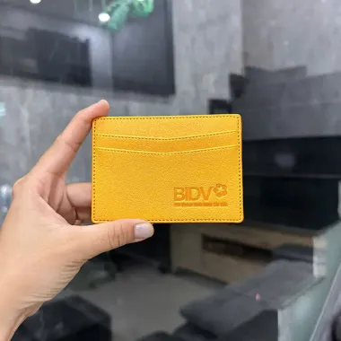 VÍ DA ĐỰNG THẺ IN LOGO - QUÀ TĂNG DOANH NGHIỆP SANG TRỌNG, TINH TẾ