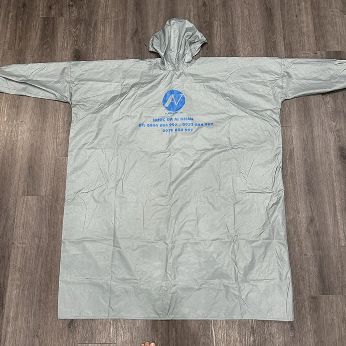 ÁO MƯA DÙ TỔ ONG DÂY KÉO IN LOGO 2 VỊ TRÍ