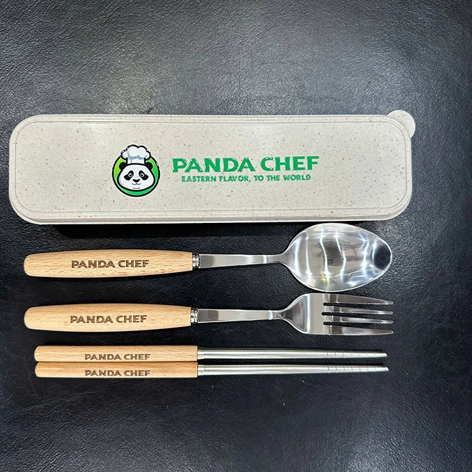 BỘ MUỖNG ĐŨA NĨA INOX CÁN GỖ IN LOGO - QUÀ TẶNG DOANH NGHIỆP THIẾT THỰC