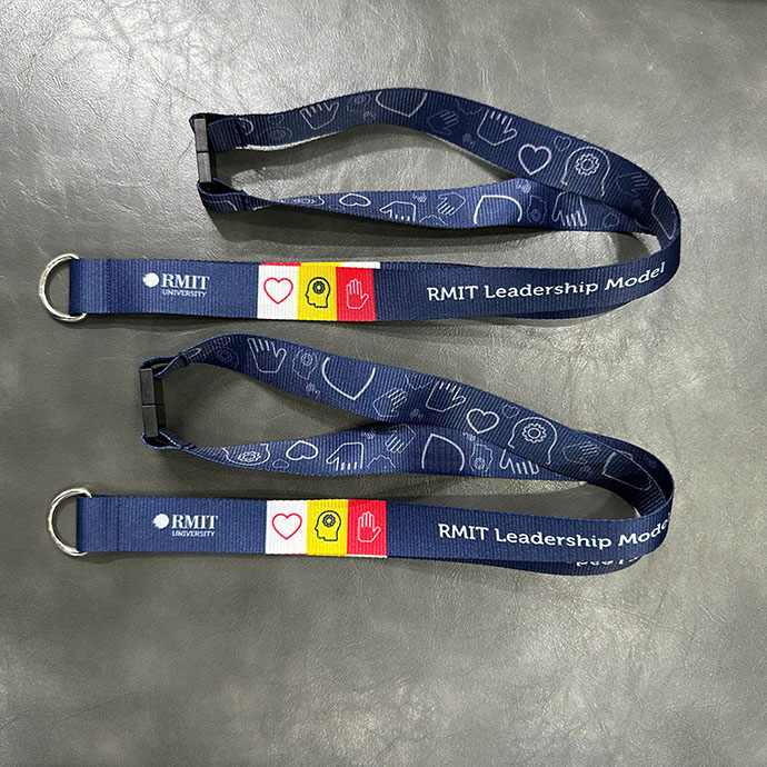 DÂY ĐEO THẺ IN LOGO RMIT - GIẢI PHÁO NHẬN DIỆN THƯƠNG HIỆU CHUYÊN NGHIỆP