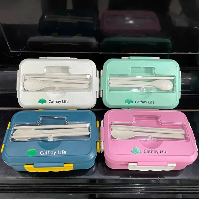 HỘP CƠM CHIA NGĂN IN LOGO – GIẢI PHÁP TIỆN LỢI CHO DÂN VĂN PHÒNG