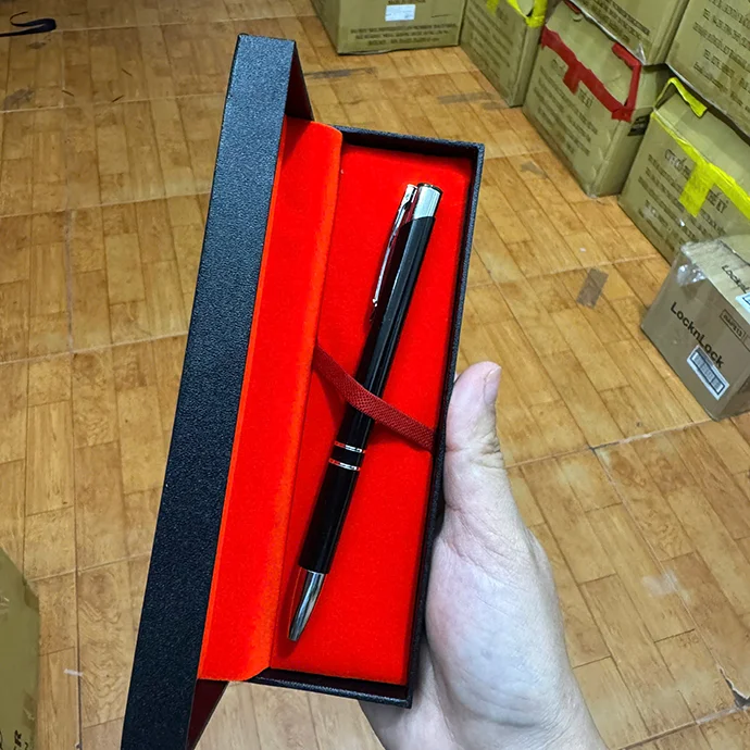 BÚT BI KÈM HỘP CAO CẤP - IN LOGO THEO YÊU CẦU