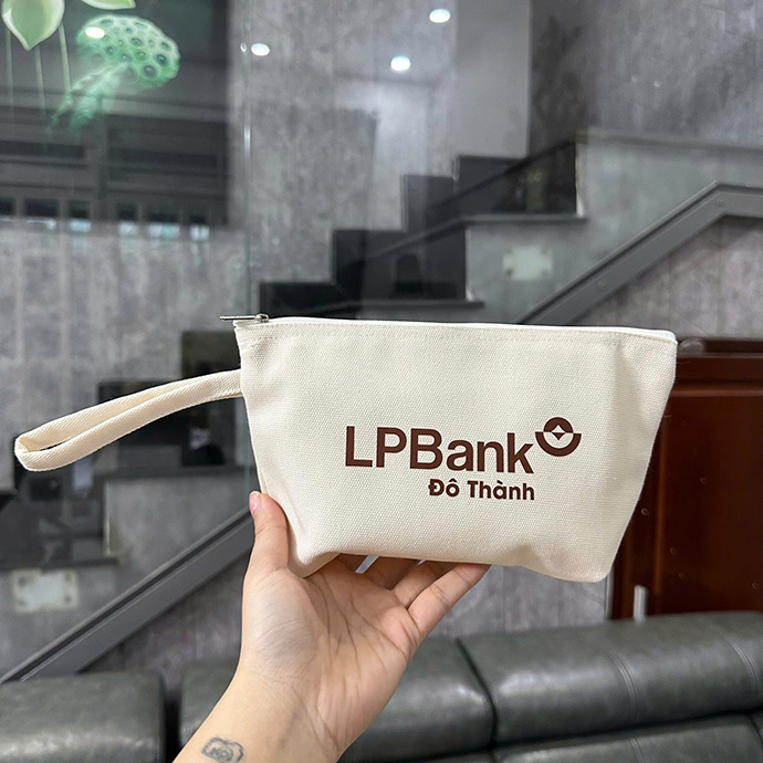 TÚI VẢI CANVAS ĐỰNG MỸ PHẨM IN LOGO LPBANK