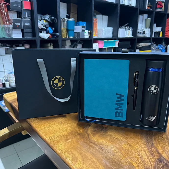 BỘ QUÀ TẶNG 3 MÓN BÌNH GIỮ NHIỆT KÈM BÚT VÀ SỔ - IN LOGO THEO YÊU CẦU