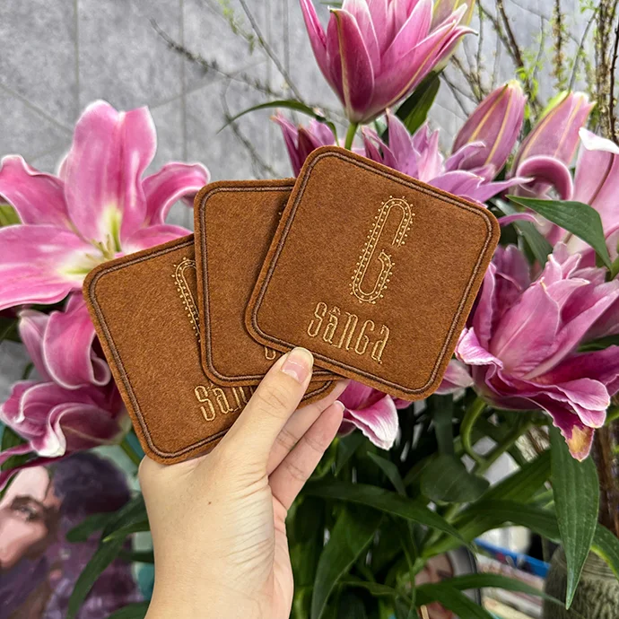 LÓT LY VẢI THUÊ LOGO THEO YÊU CẦU - SẢN XUẤT THEO YÊU CẦU GIÁ RẺ